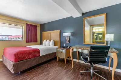 Econo Lodge Clovis Hotels in Clovis