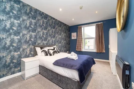 Central Hove 1 Bedroom BN32OSM12 Отели рядом с достопримечательностью «Hove Museum and Art Gallery»