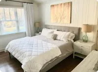 Highlands Lakefront Home 2 minutes from downtown!