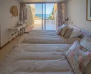 Excellent apartment with ocean views on the first line Hotels in Concon