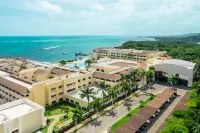 Iberostar Waves Rose Hall Beach Hotels in 