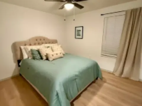 科特靜謐地段配空調和WiFi的溫馨三臥室度假屋 科特住宿飯店
