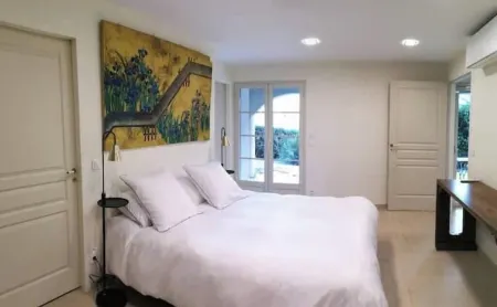 Large apartment in villa with garden and pool