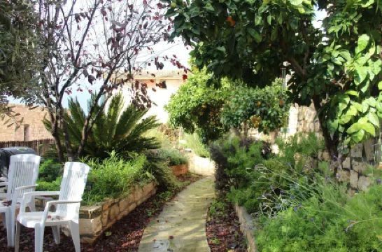 Artists Colony Inn Zefat Отели рядом с достопримечательностью «The Old City of Safed»