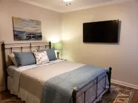 SoCal Home Centrally Located for Travel and Entertainment