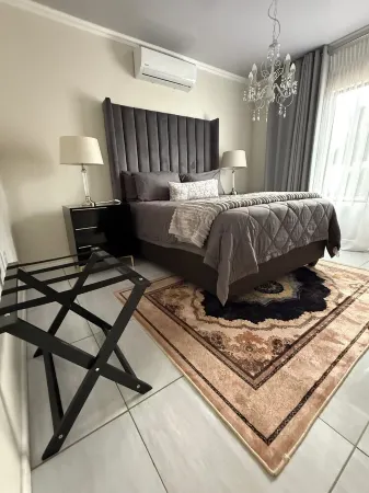 Modern 2 BR pool side apartment