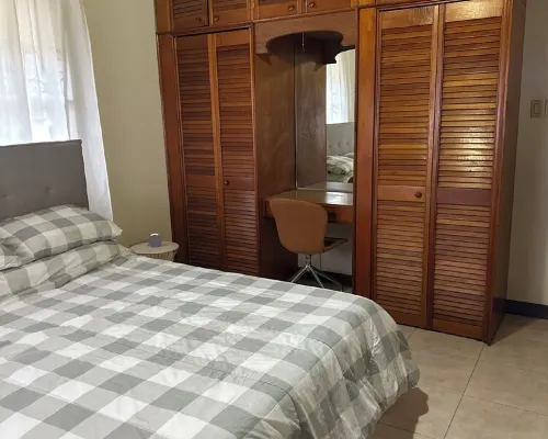 Free Loaner car….Barbados Charming 3-Bedroom with AC, WiFi in ST James. Hotels in Prospect