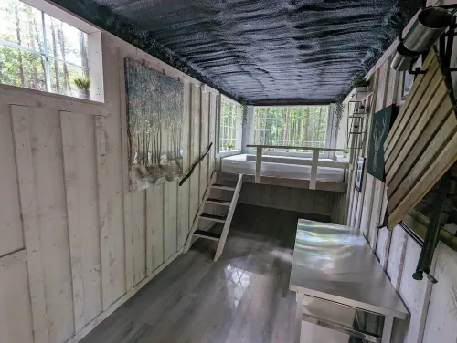 Little Can in the Pines - Bunkie No. 1