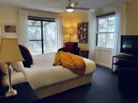 Trinkeyroo - Unique Cypress Lakes Villa