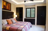 Charming 2-bedroom condo with WiFi, AC in wonderful Puerto Aventuras