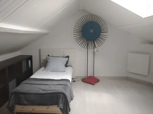 Charmante Maison 3 Chambres sur Grand Jardin - Quartier Dijon Sud Các khách sạn ở Chenove