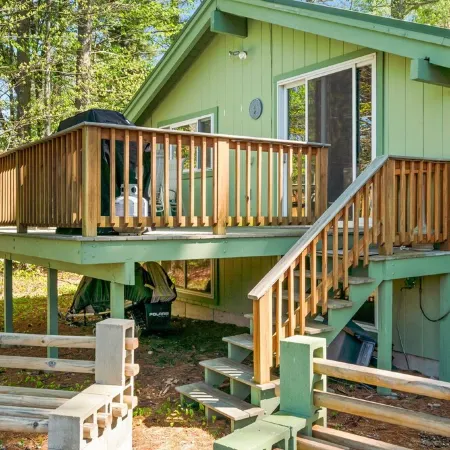 Cozy chalet with WiFi in charming No. Conway