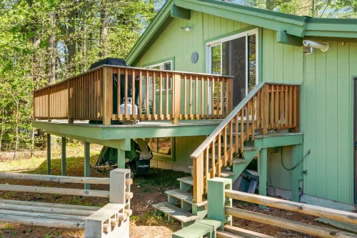 Cozy chalet with WiFi in charming No. Conway