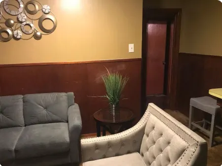 Charming 2-bedroom with Extended Yard, delightful Beaumont