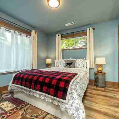 Urban Cabin on Mt Scott Rooms