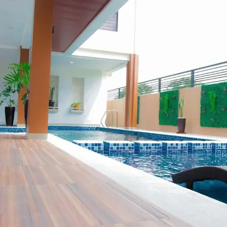 TJM Hot Spring Villa 1, a spacious 5-bedroom, with WiFi, AC in serene Los Baños