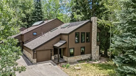 Modern Mountain Retreat in Vail