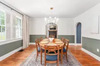 Historic Westwood Cottage, 3 bedroom, sleeps 6