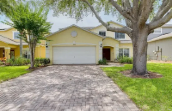 4 Bedroom Executive Pool Home with Games Room