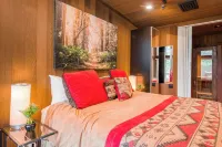 LEGENDARY OLYMPIC VALLEY HOME: PERFECT FOR FAMILY REUNIONS AND GETAWAYS Hotel in zona Alpine Base Area at Palisades Tahoe