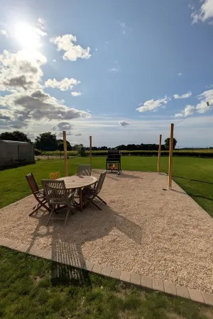 Country house near Paimpol. 8 minutes from Bréhec beach. Отели в г. Плуэзек