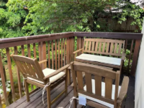 Spacious 6-bedroom house with AC, fitness room in gated quiet area Happy Valley Hotels in Sunnyside