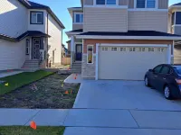 Brand New 1 Bedroom Suite with Private Entrance-10 mins to Airport-self check-in Hotels in Leduc County
