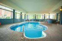 The Butchart Estate: heritage mansion by Georgian Bay - Pools