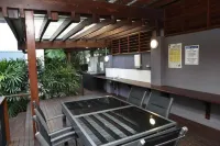 5 mins walk to town and beach. Family sized top floor condo!