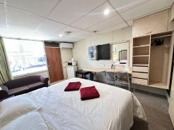 Inland Oasis Motel