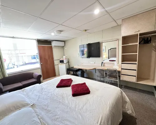 Inland Oasis Motel Hotels in Mount Isa
