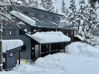 Bears Den Mountain Lodge