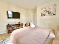 Spacious 4BDR/2BA- Walk to T-Station- Minutes to Boston Hotels in Somerville
