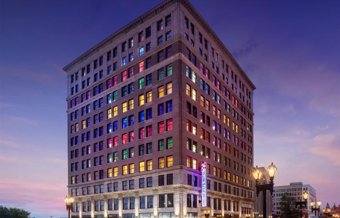 Angad Arts Hotel St Louis, Tapestry Collection by Hilton