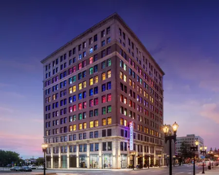 Angad Arts Hotel St Louis, Tapestry Collection by Hilton Hotels in St. Louis