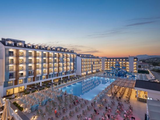 Arcanus Hotels Trendline Side