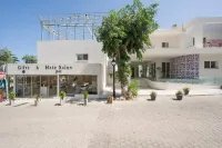 Tarra Apartments