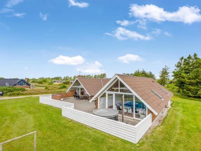 "Tuomi" - 900m from the Sea