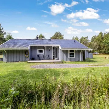 "Tabithe" - 500m from the sea