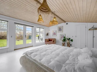 "Arto" - 325m from the sea Hotels near Galleri Lund