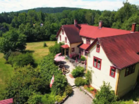 Dominion Hill Country Inn Hotels in Charlotte County