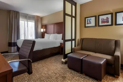 Comfort Suites Lake Norman - Huntersville Hotels in 
