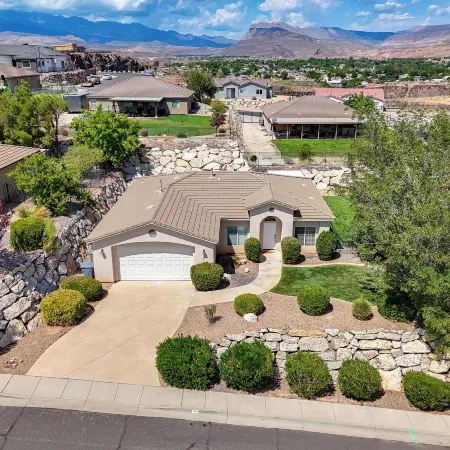 Home w/ Game Room: Near Zion National Park!