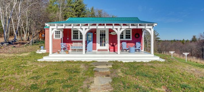 Cozy Fiddlers Rest Cabin 11 Miles to Skiing! Hotels in Windham County