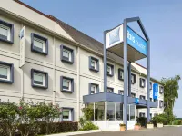 Ibis Budget Santeny Отели в г. Валь-де-Марн