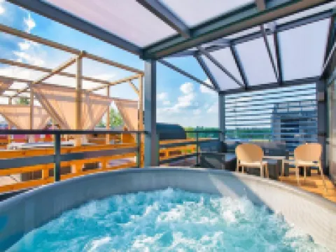 Holiday Park Zator Resort & Spa ザトルのホテル