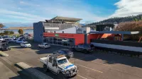 Foreshore Hotel - parking
