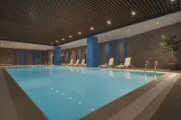 Tryp by Wyndham Istanbul Basin Ekspres - Pools