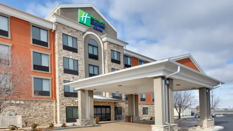 Holiday Inn Express & Suites MITCHELL by IHG in Mitchell