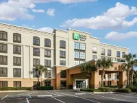 Holiday Inn Express & Suites JACKSONVILLE SE- MED CTR AREA by IHG Hotels near Urban Golf